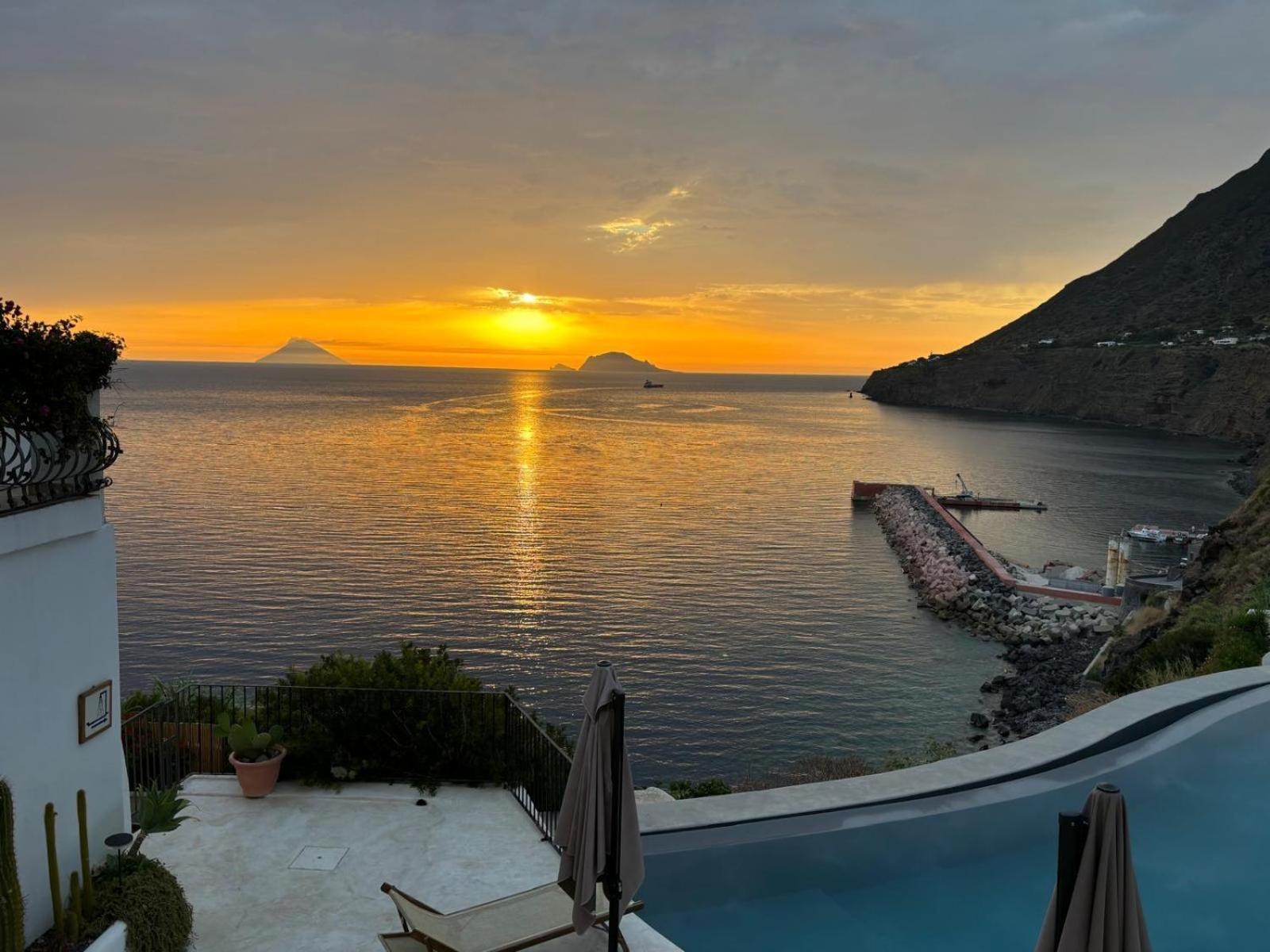 Hotel Punta Scario Malfa  Exterior photo